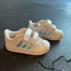 Toddler girl adidas grand court sneaker size 5